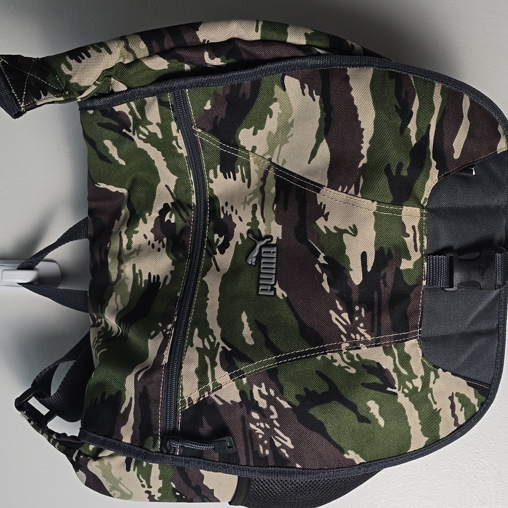 PUMA Gym bag NWOT